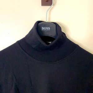 Hugo Boss - Slim Fit Turtleneck - Extra fine Merino sweater - Small - 100% Wool